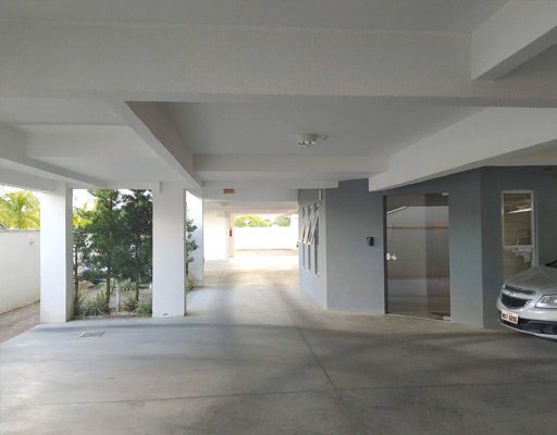 Monte-Carlo_Foto-garagem_04